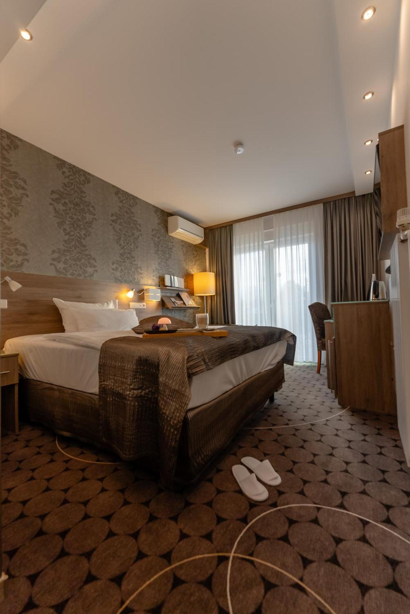 Hotel An Der Wasserburg Вольфсбург Екстер'єр фото